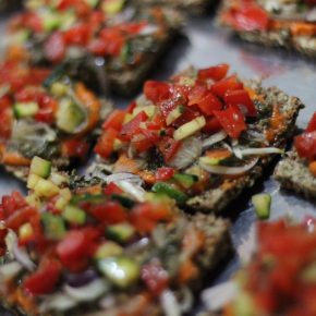 Rohkostchef Boris Lauser – Dinner Club, Yoga, Kurse, Catering…