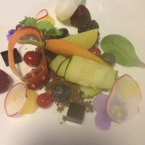 Das ganz besondere vegane 6-Gänge Menü im Glass in Berlin