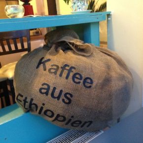 Soulfood & Coffe-Shop: das Café SARON in Heidelberg