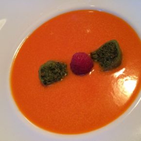 Margarete in Frankfurt: The Place to be an Sonntagen!