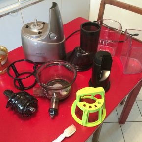 Gerätetest Saftpresse: Kuvings Whole Slow Juicer B6000