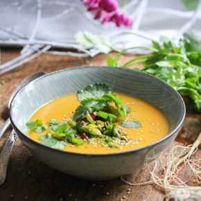 Veganes Kochbuch „Vegan with love“ von Lea Green