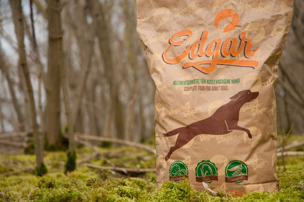 „Edgar“ veganes Trockenfutter für Hunde Deutschland is(s)t vegan
