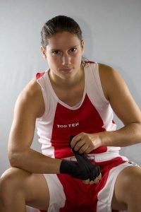 “Milch ist für´s Kalb – wir sind Erwachsen!” – Interview mit Boxerin Melanie Fraunschiel