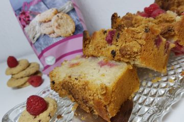 Himbeer-Zitronenkuchen mit Cranberry-Hafercookie-Crumble
