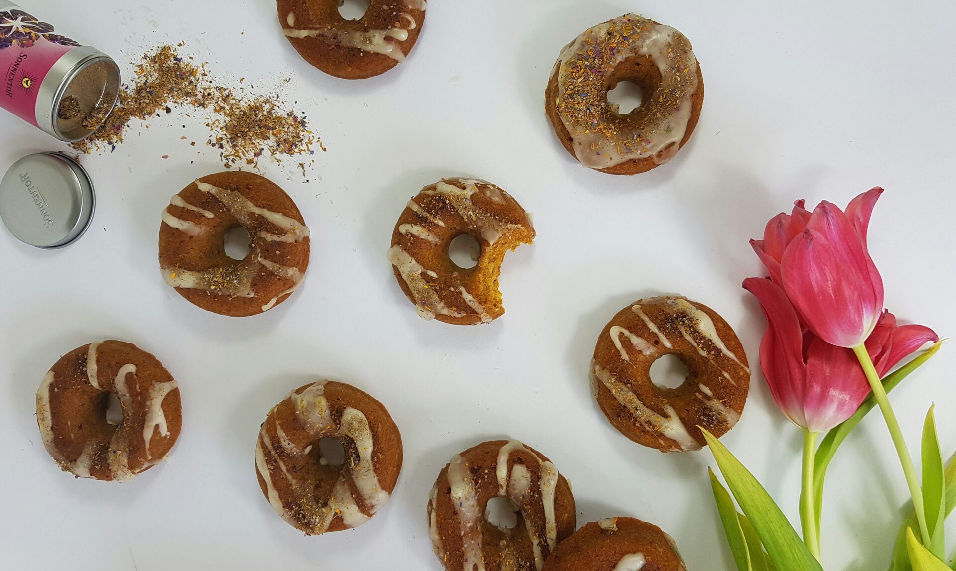 Karotten-Haselnuss-Donuts