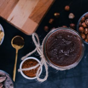 Veganer Schoko Nuss Aufstrich - Nutella Alternative