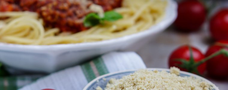 Veganer Parmesan B