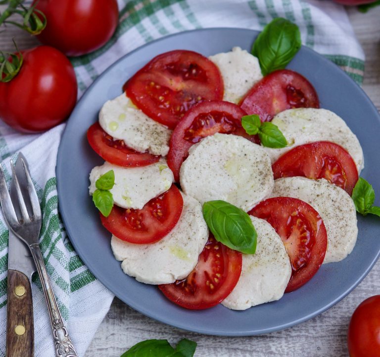 Veganer Mozzarella - für Caprese oder Pizza! | Deutschland is(s)t vegan