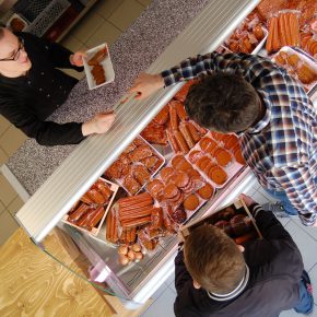 Veganer Metzger Frischetheke