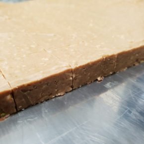 Die fabelhafte Geschichte von Solvejg und ihrer veganen Pralinenmanufaktur