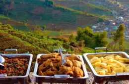 Einzigartige Buffets in Bali_Hügel Buffet