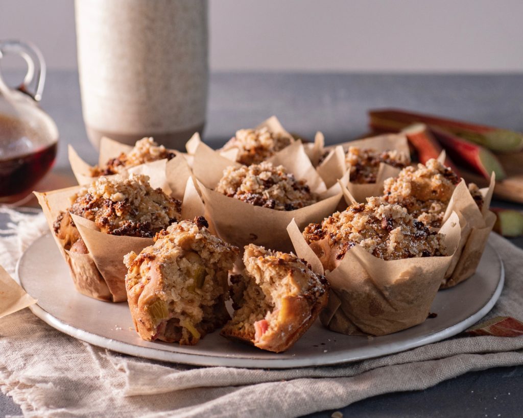 Saftige Vegane Rhabarber Muffins mit Vanillestreusel | Deutschland is(s ...