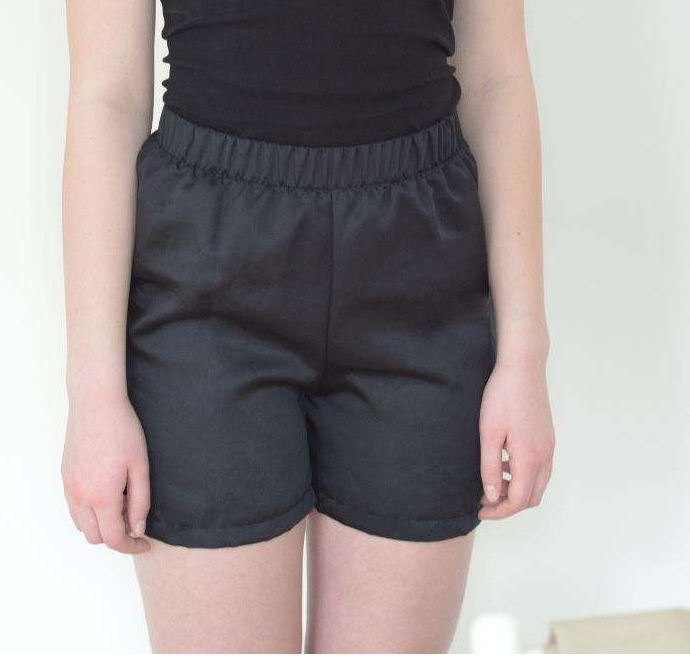 Schwarze Shorts vegan 