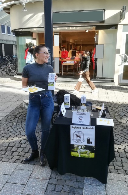 Sophia Fahrland Hundemilch