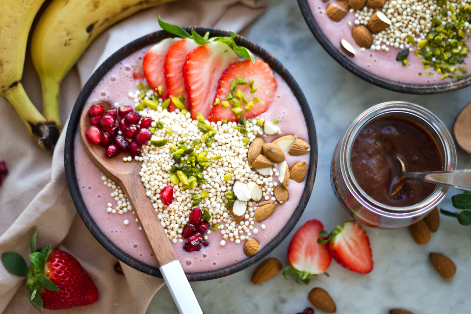 Erdbeer-Smoothie-Bowl