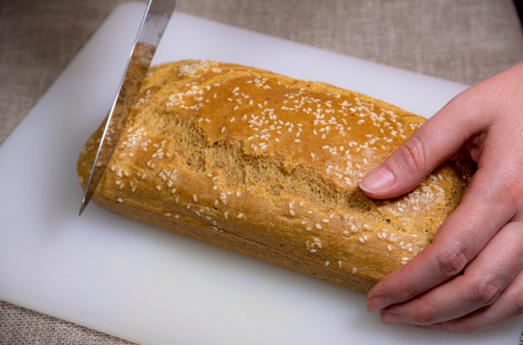 Backe dein eigenes glutenfreies Brot - Einfach und vegan!