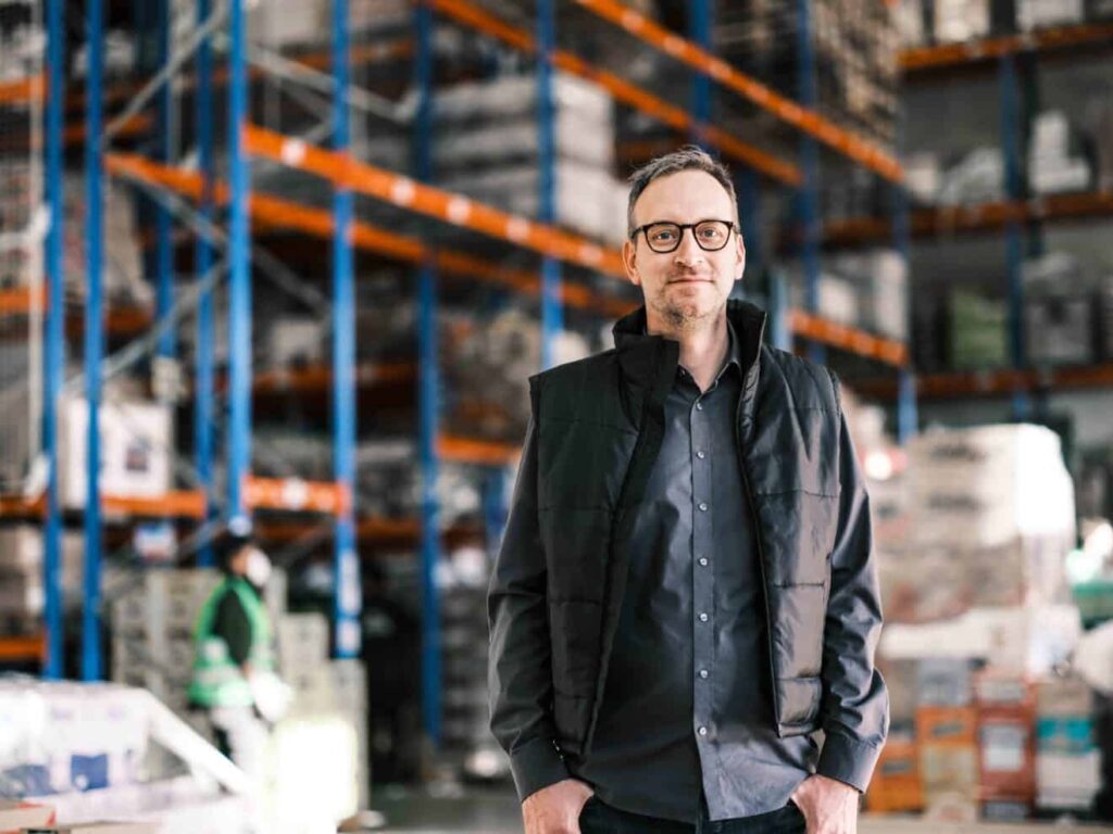 Sieben Prozent auch für Haferdrinks: Oatly und Knuspr senken Steuer auf Milchalternativen